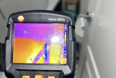Thermal-camera assessment inside a bathroom